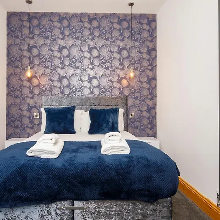 The Retreat At The Lawrence *