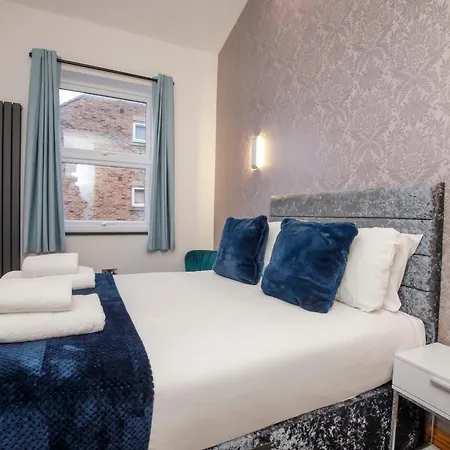 The Retreat At The Lawrence Daire *