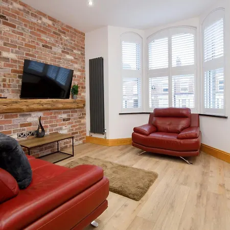 The Retreat At The Lawrence *